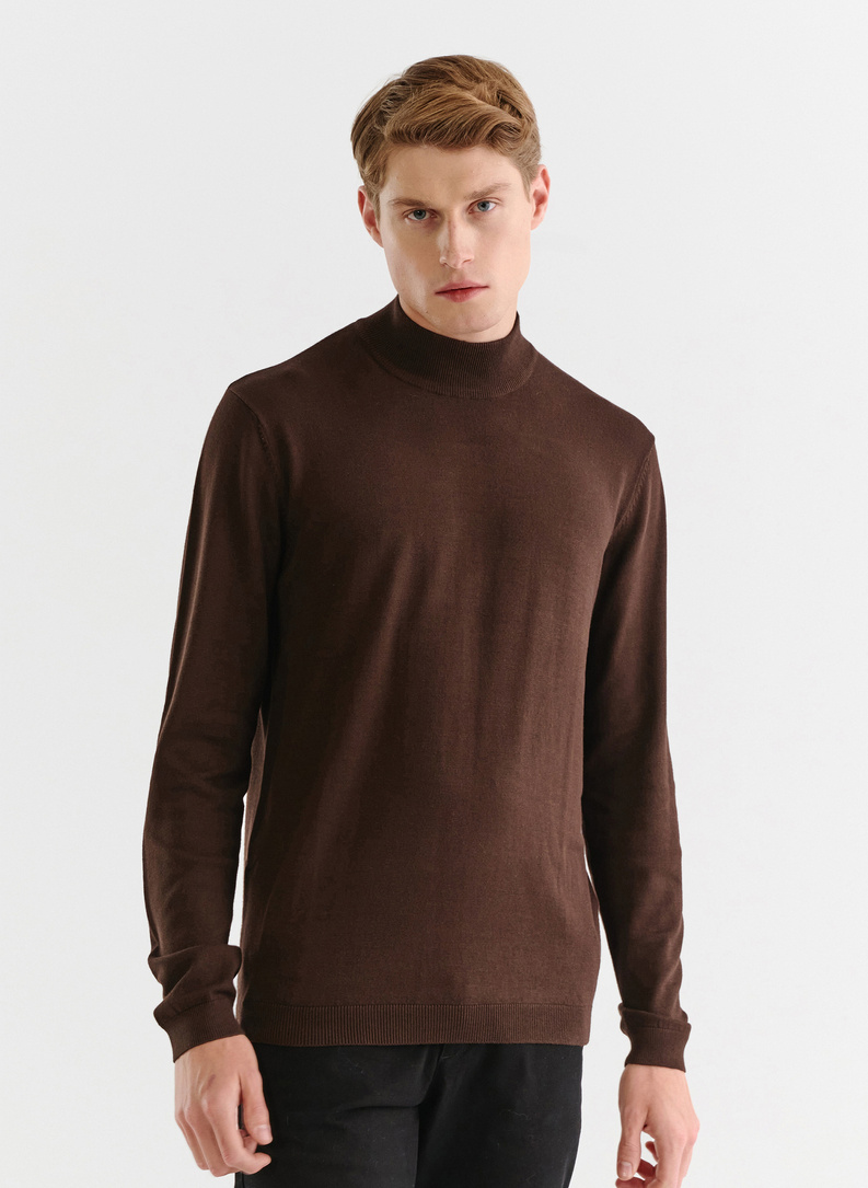 Brązowy gładki półgolf męski