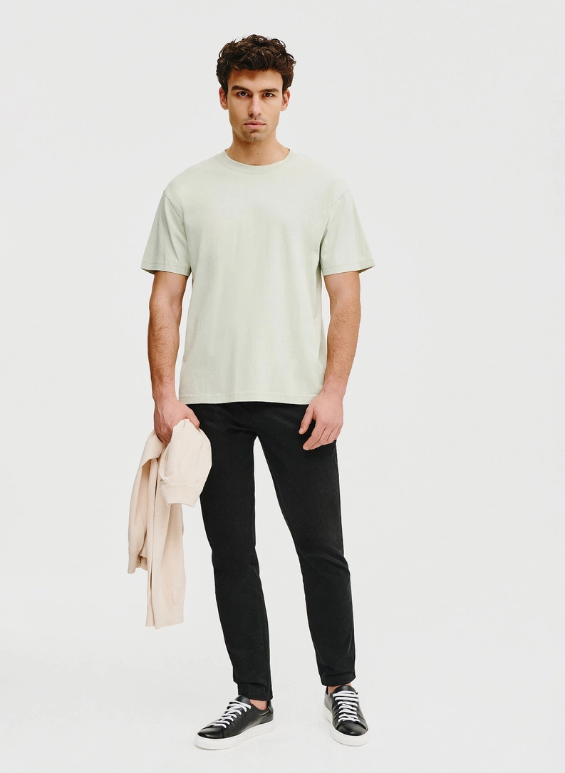 Oliwkowy t-shirt oversize