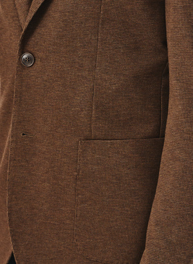 Brązowa marynarka męska