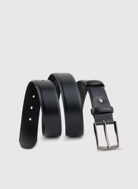 Ślubny błękitny garnitur męski