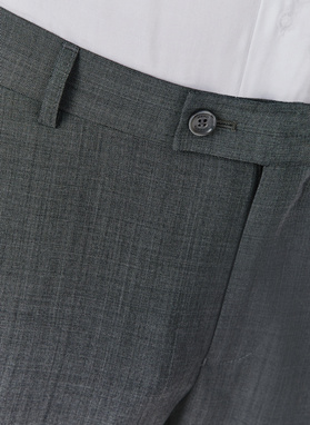 Dwuczęściowy gładki garnitur męski w kolorze szarym