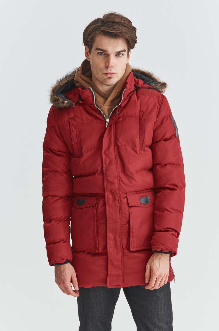 Czerwona męska kurtka z kapturem
