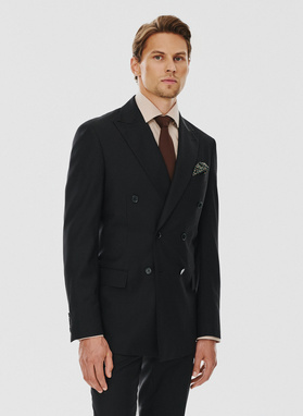 Dwuczęściowy czarny garnitur męski