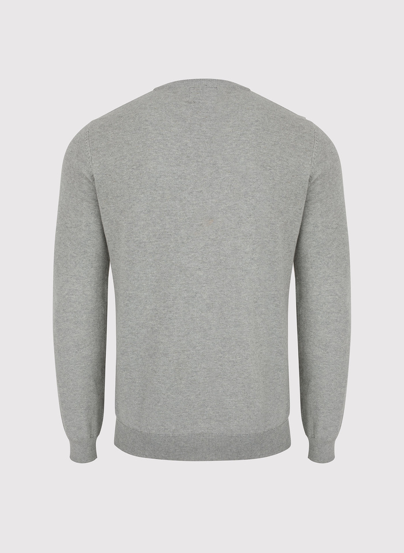 Szary sweter męski z okrągłym dekoltem