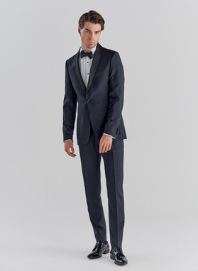 Klasyczny granatowy wełniany smoking