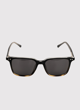 Brązowe okulary przeciwsłoneczne