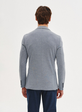 Niebieska marynarka z dzianiny