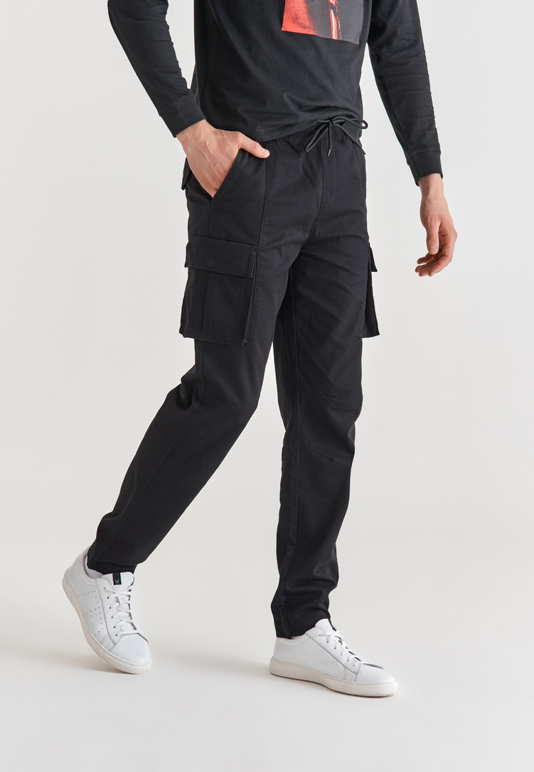 Spodnie cargo czarne M21WF-WX-047-C