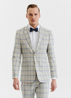 Beżowy garnitur w niebieską kratę