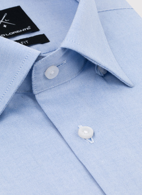 Gładka koszula męska w kolorze niebieskim