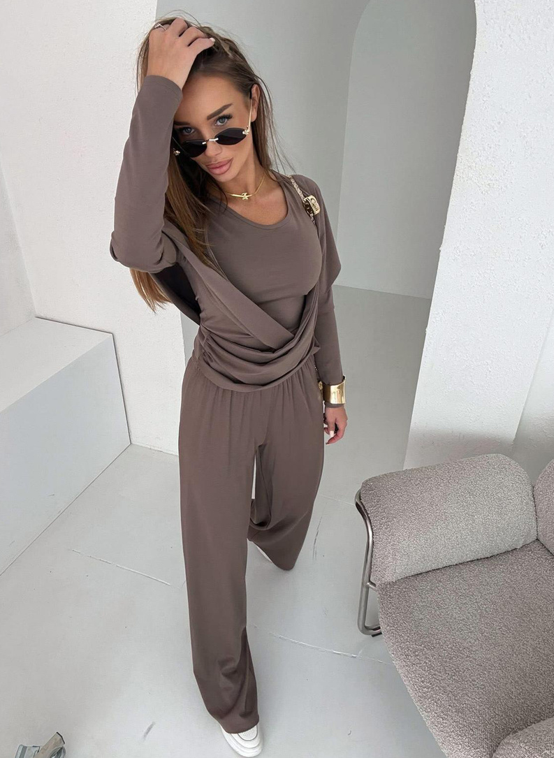 Komplet damski MEDI w kolorze fango