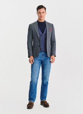 Granatowa marynarka w drobną kratę