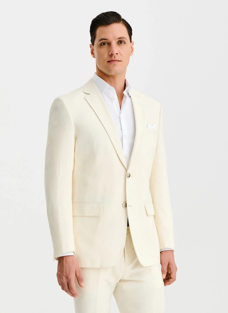 Ślubny beżowy garnitur z lnem