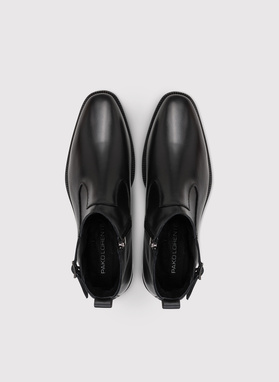 Czarne skórzane sztyblety