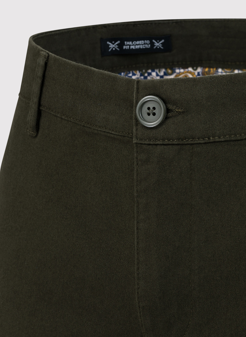 Zielone spodnie męskie o kroju Slim Fit