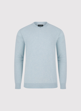 Niebieski sweter v-neck