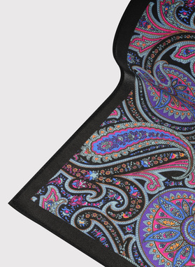 Czarna poszetka w paisley