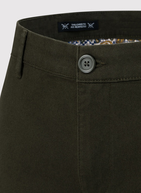 Zielone spodnie męskie o kroju Slim Fit