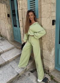 Zielony dwuczęściowy komplet dresowy