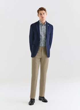 Granatowa marynarka casualowa