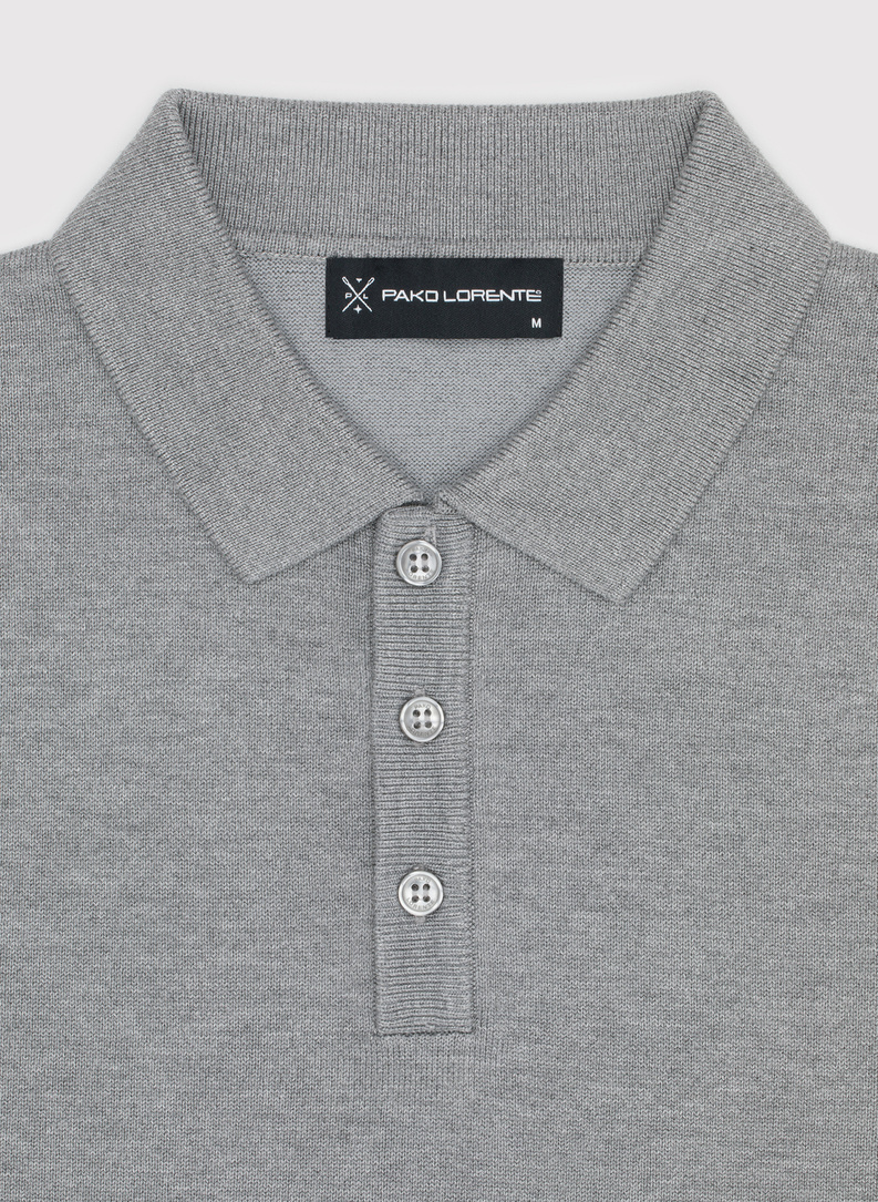 Szary sweter męski z kołnierzykiem polo