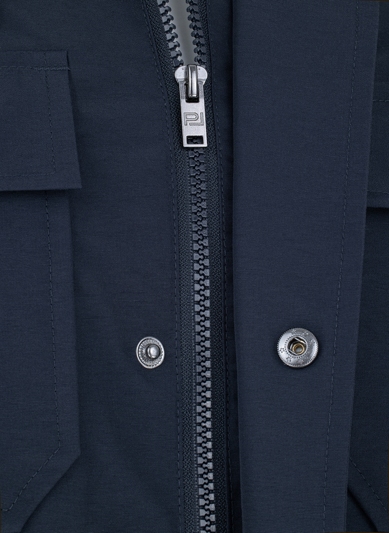 Granatowa kurtka z kapturem