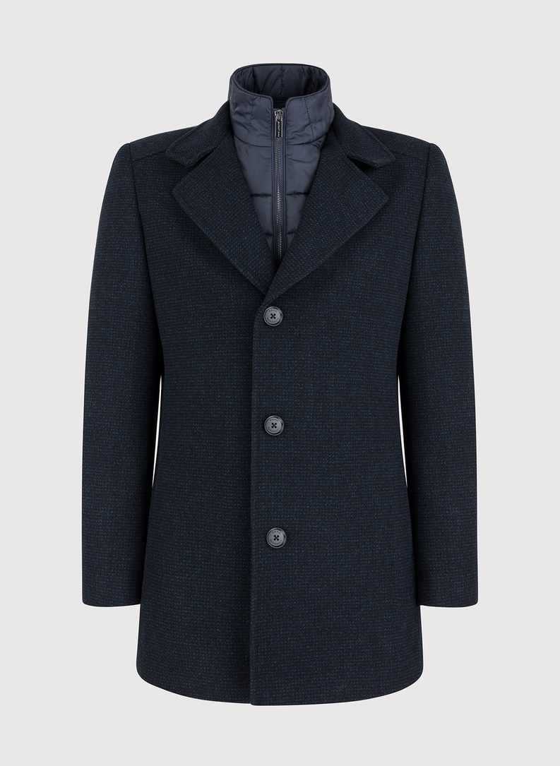 Granatowy płaszcz męski w drobną kratę
