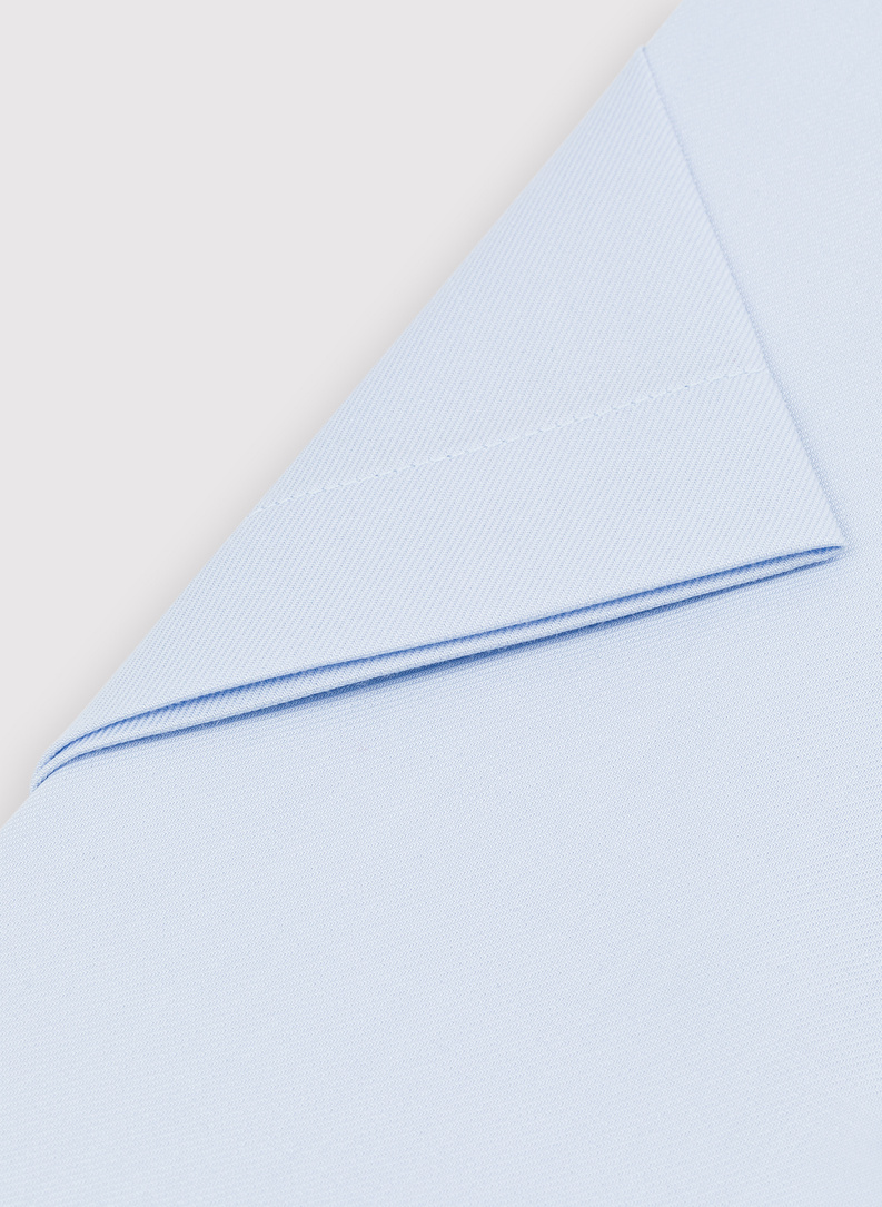 Niebieska koszula męska z krótkim rękawem