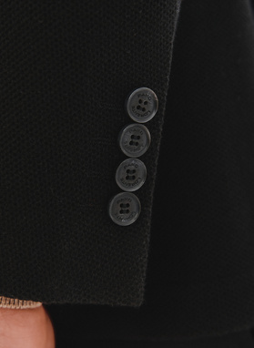 Czarna marynarka z dzianiny