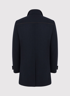 Wełniany płaszcz męski w kolorze granatowym