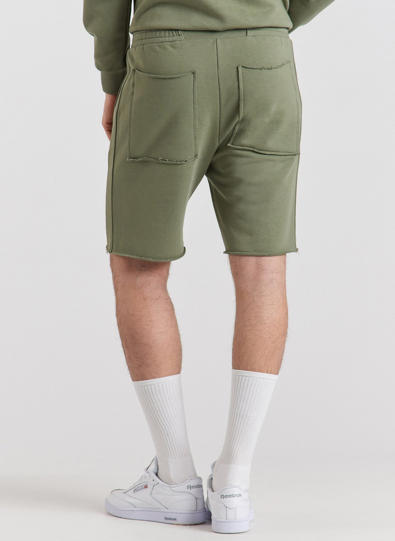 Zielone szorty oversize C21SF-WS-004-Z