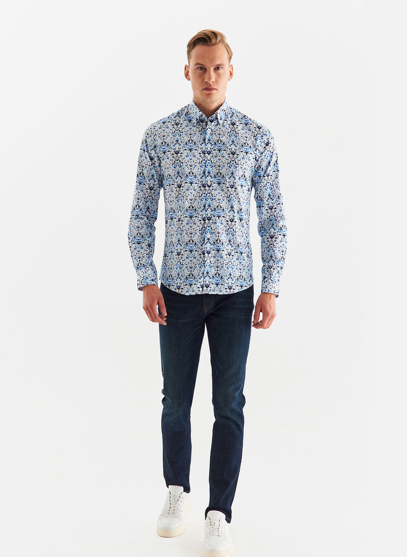 Biała koszula męska w niebieski roślinny wzór