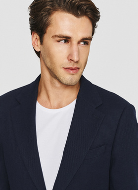 Granatowa marynarka z wełną