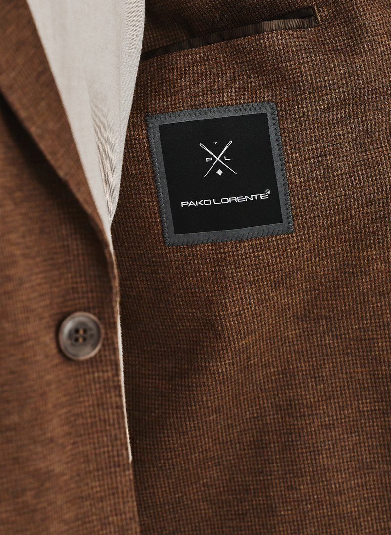 Brązowa marynarka męska