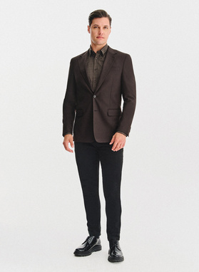 Brązowa marynarka męska