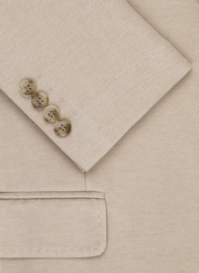 Dzianinowa marynarka w kolorze beżowym