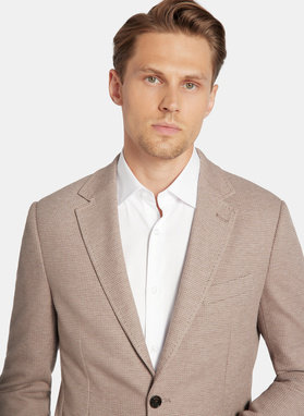 Brązowa marynarka z dzianiny