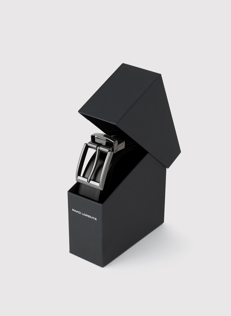 Dwustronny skórzany pasek męski