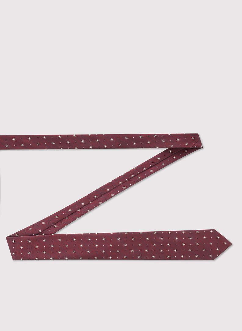 Bordowy krawat we wzór geometryczny