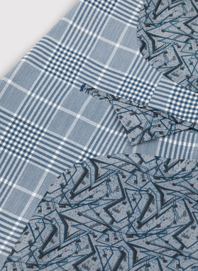 Niebieska marynarka garniturowa w kratę