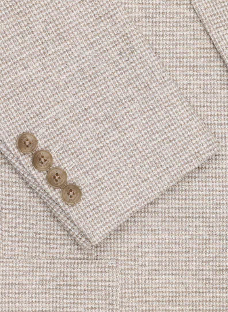 Beżowa marynarka w pepitkę