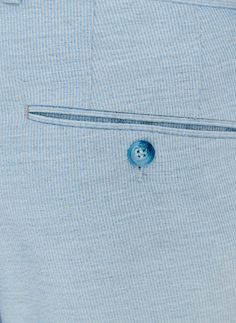 Niebieskie spodnie garniturowe