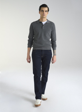 Szary sweter męski z kołnierzykiem