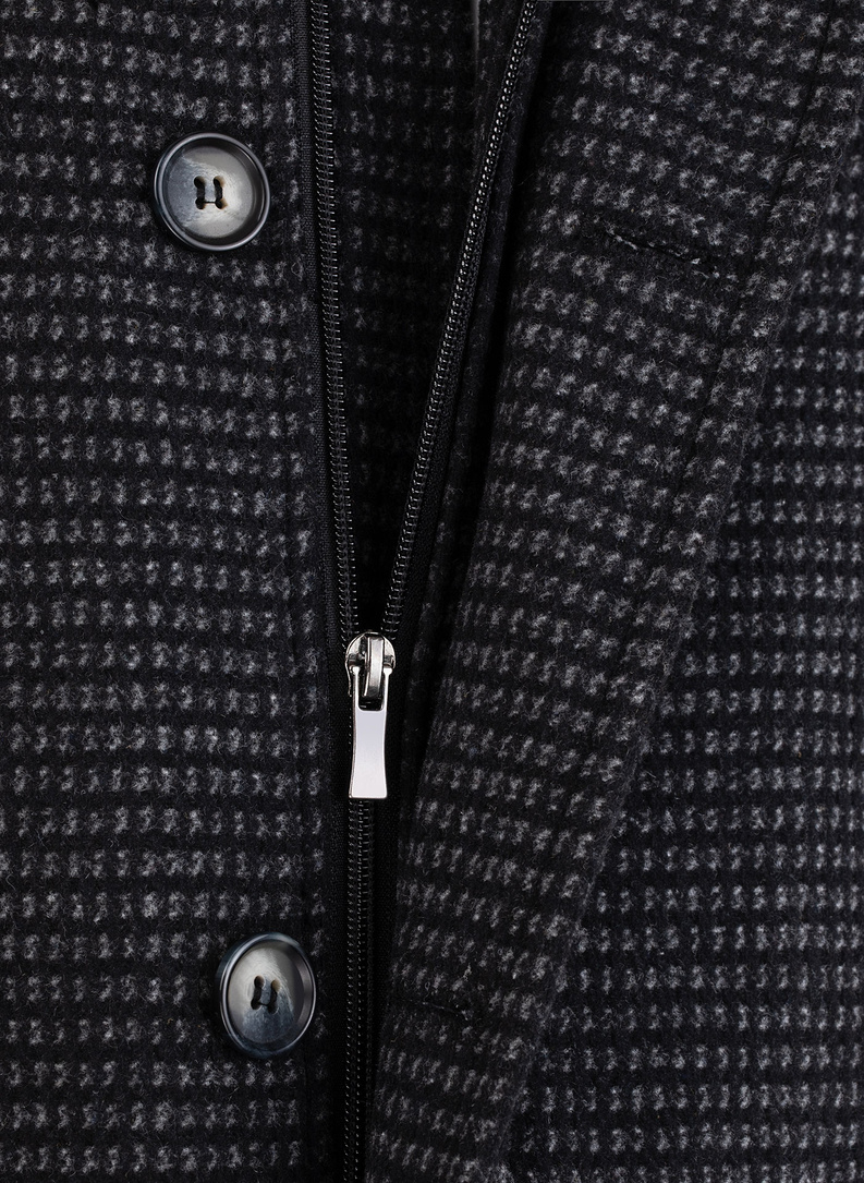 Szary płaszcz męski z odpinanym kapturem