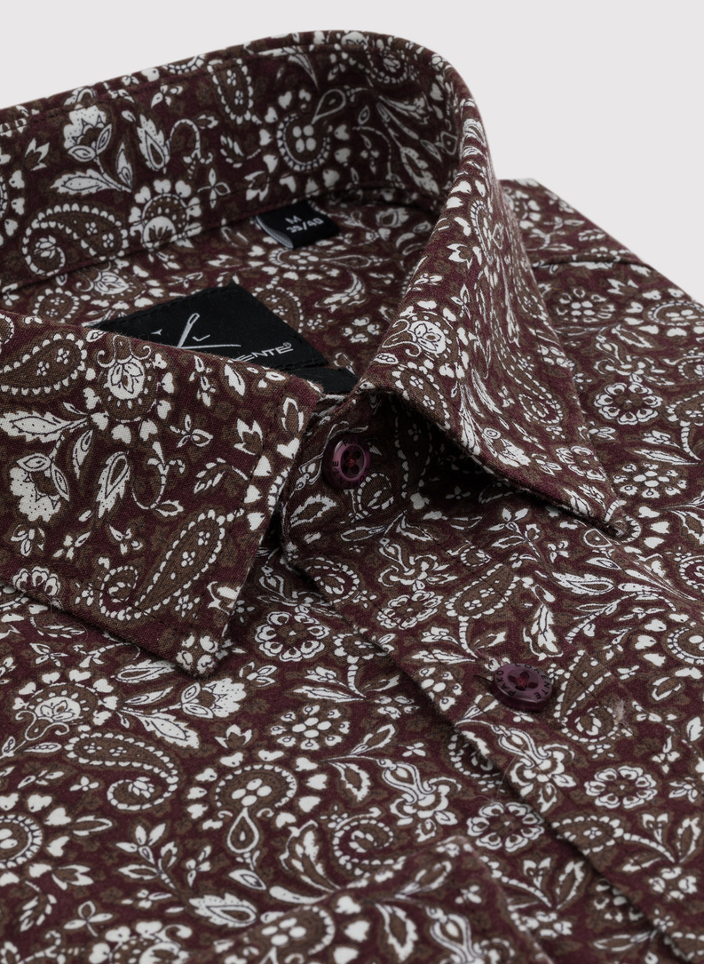 Casualowa brązowa koszula w paisley