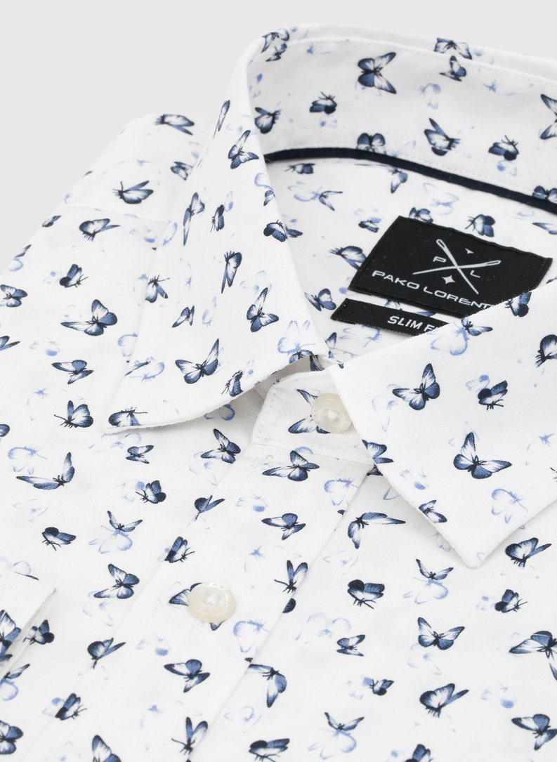 Biała koszula męska w granatowe motylki