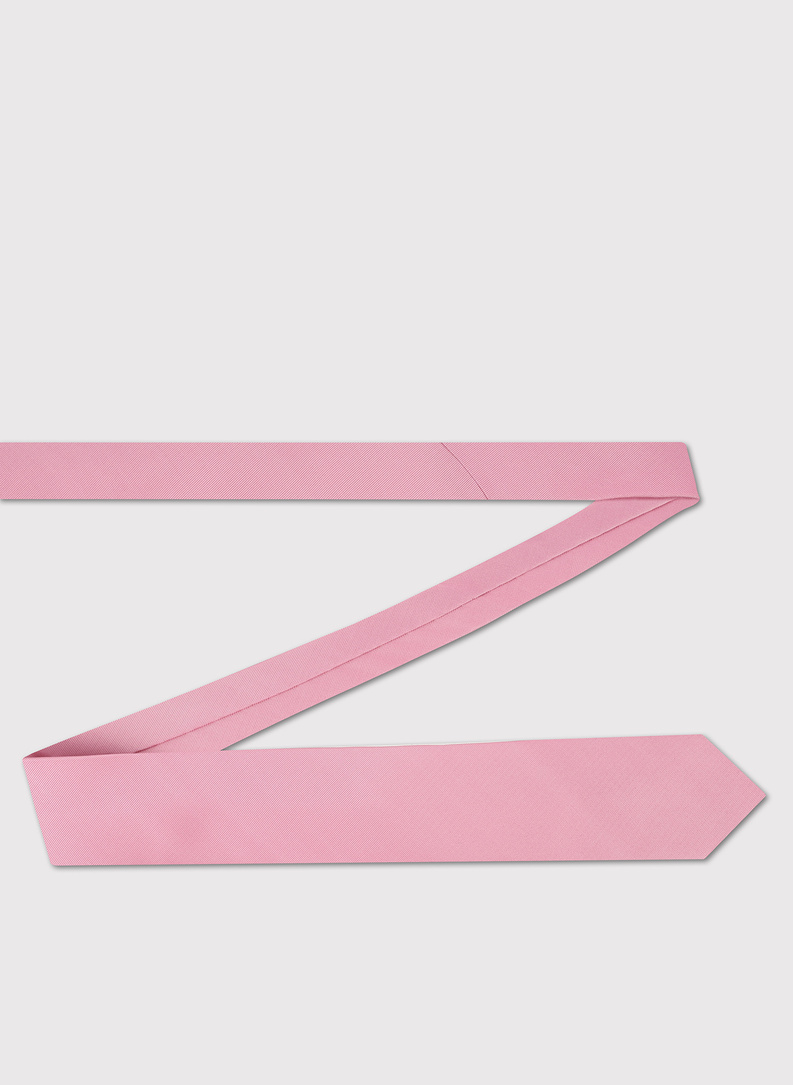 Gładki różowy zestaw krawat i poszetka