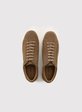 Beżowe zamszowe sneakersy męskie