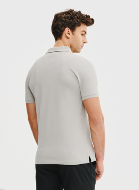 Gładki t-shirt polo w szarym kolorze