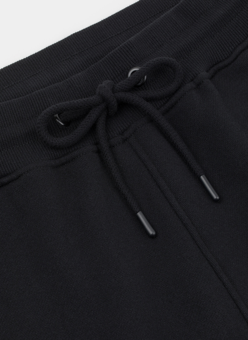 Czarny dres męski z bluzą z kapturem